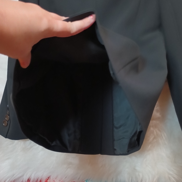 Ann Taylor Black Front Button Suit Jacket Size 2p - Picture 10 of 13